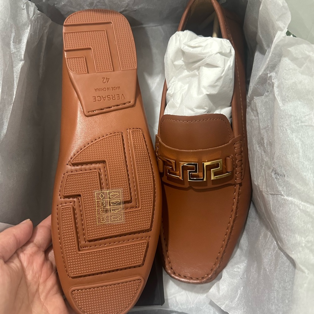 Versace La Greca driving shoe - Picture 5 of 9